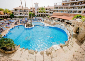 Wonderful apartment with pool and Wi-Fi